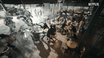 地獄使者接連不斷的出現、並展示了處刑現場,使社會陷入了極度的恐慌