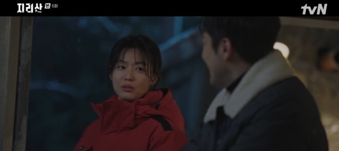 殊不知當林哲京提到老婆也喜歡山時，原本心裡甜蜜蜜的徐伊江頓時變臉