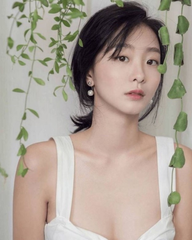 朴勳政導演提拔金多美為《魔女首部曲：誕生》女主角