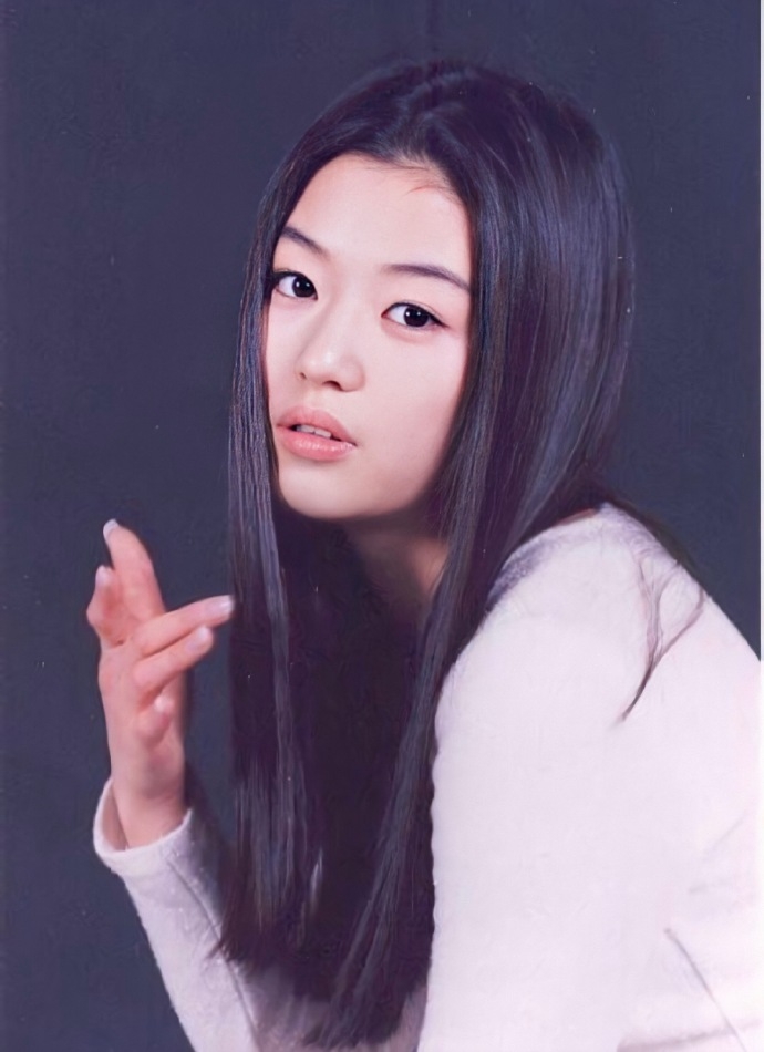 全智賢擁有清純與性感並存的魅力