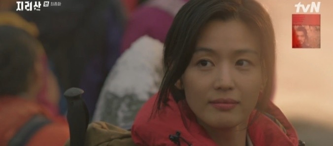 徐伊江在努力復健下重新站起