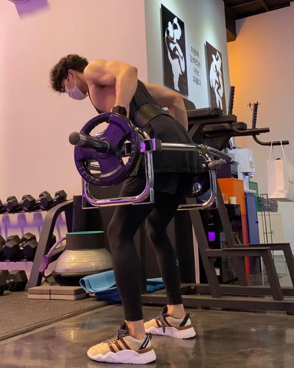 宋江曾因練太壯而被公司禁止練舉重