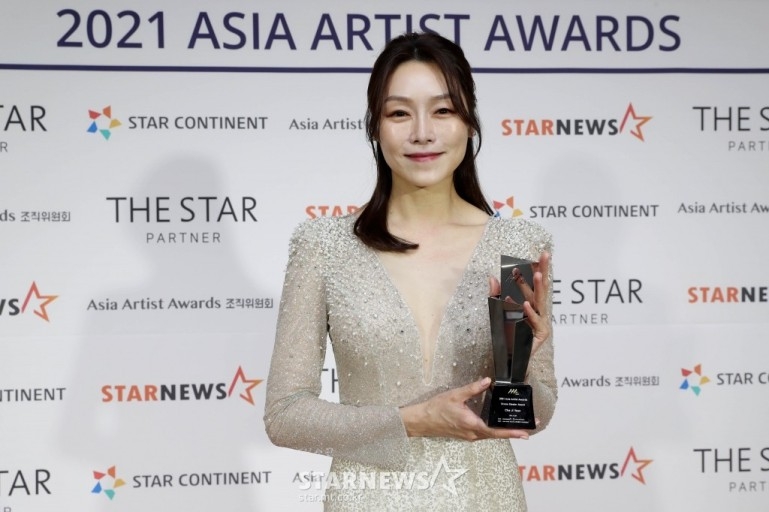 搶鏡獎：《模範計程車》車智妍