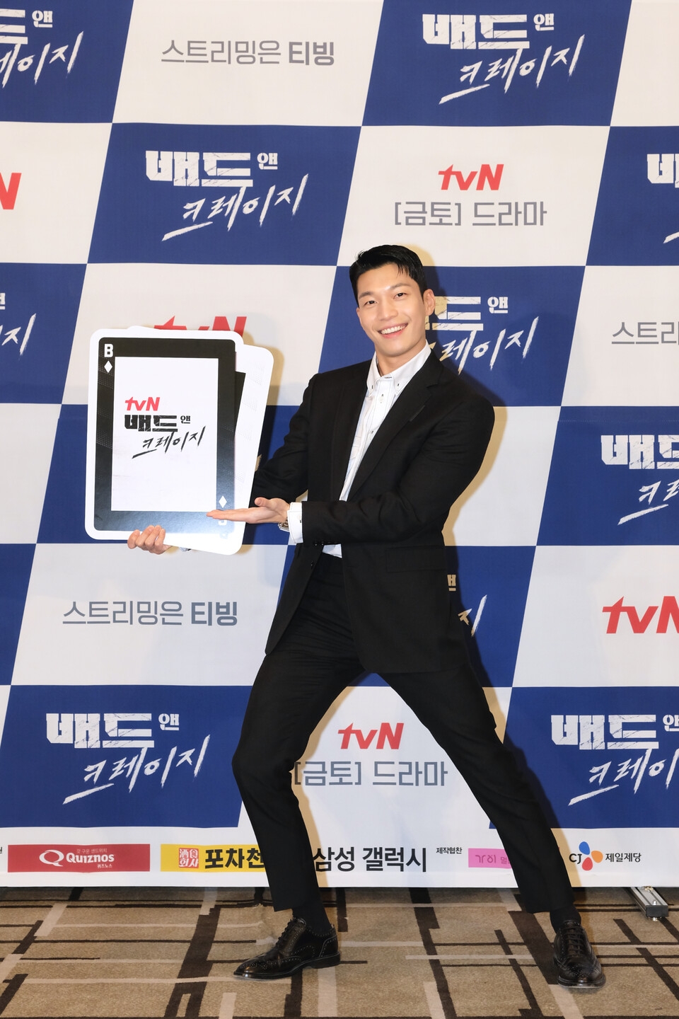 魏河俊被問及在《魷魚遊戲》大紅後推出新作有無負擔