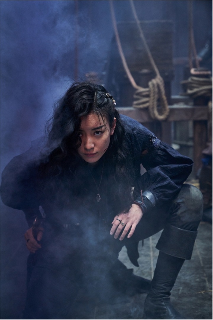 《海賊:鬼怪旗幟》韓孝周劇照