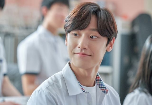 李到晛 2020《回到18歲》