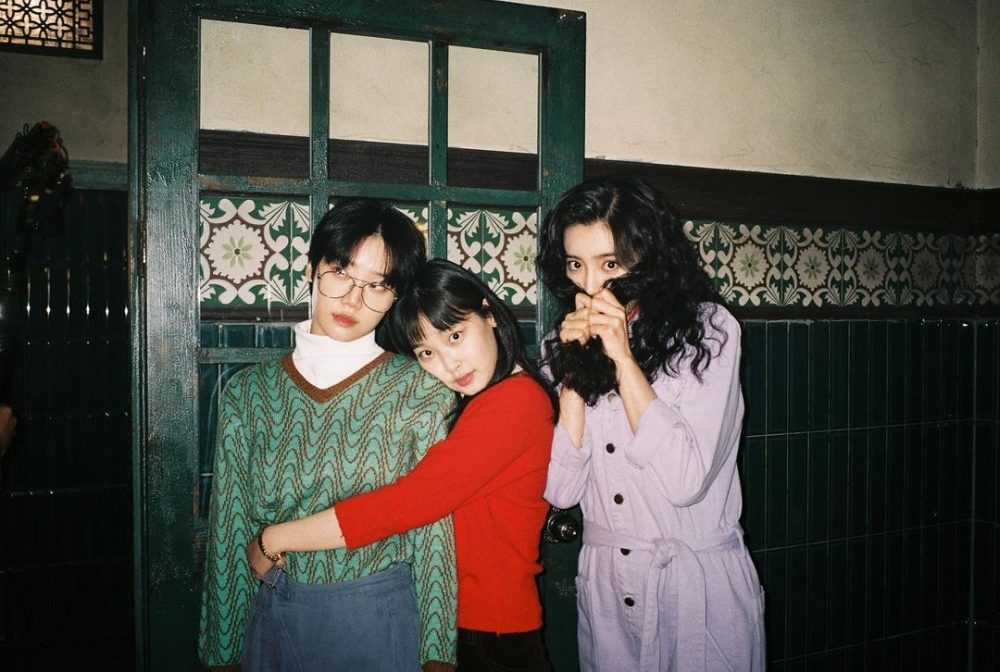 演員崔熙真發文悼念金美秀