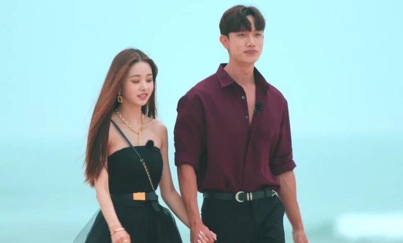 宋智雅和金賢中在節目上配對成功