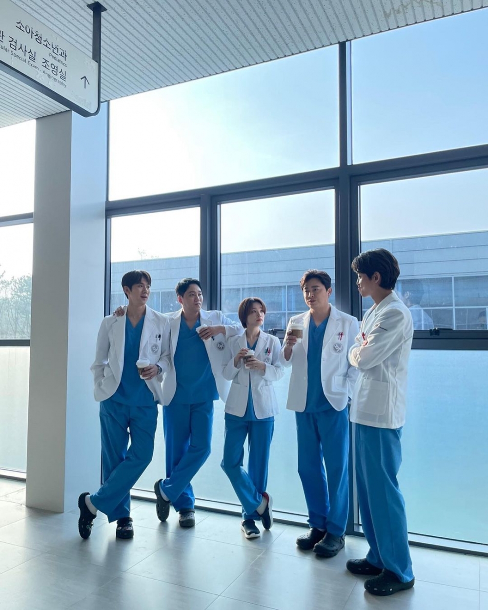 鄭敬淏曬出99s合照
