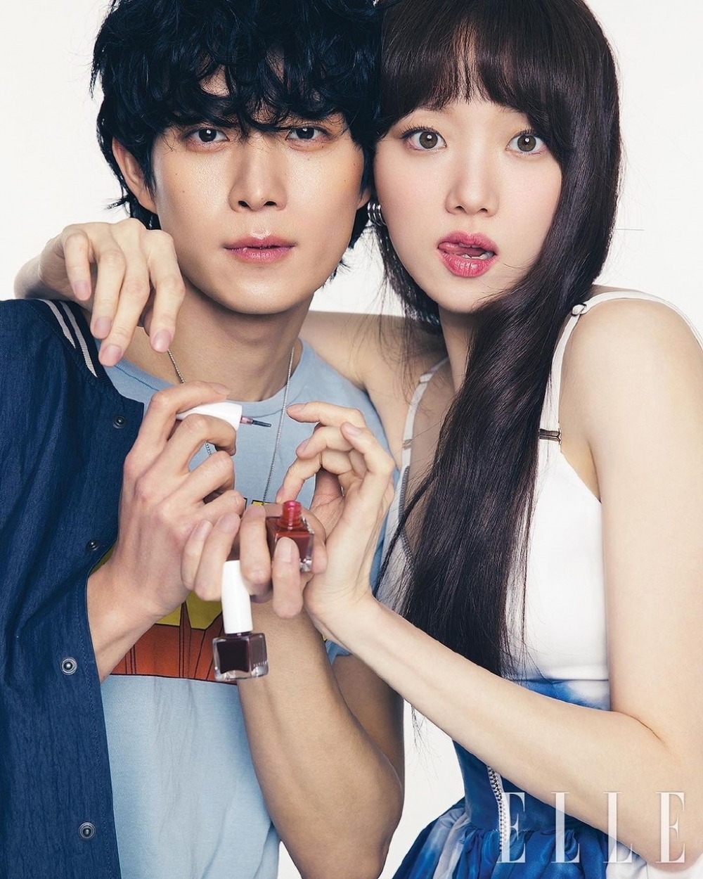 金永大與李聖經合體為韓國時尚雜誌拍攝情侶畫報