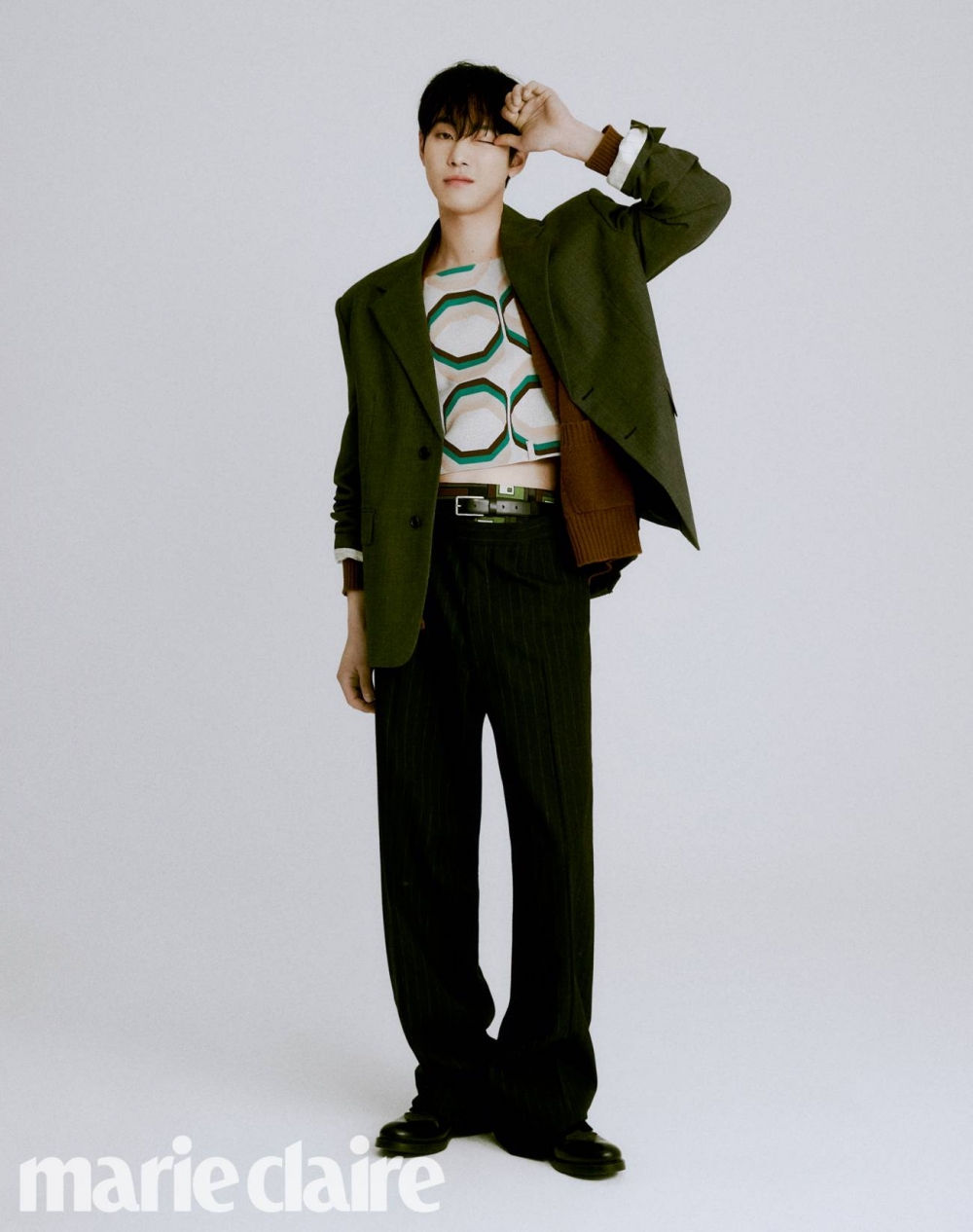 安孝燮時尚畫報公開