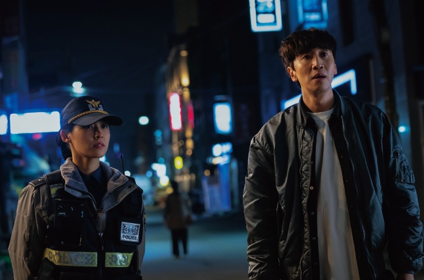 《殺人者的購物目錄》是一部搞笑推理劇