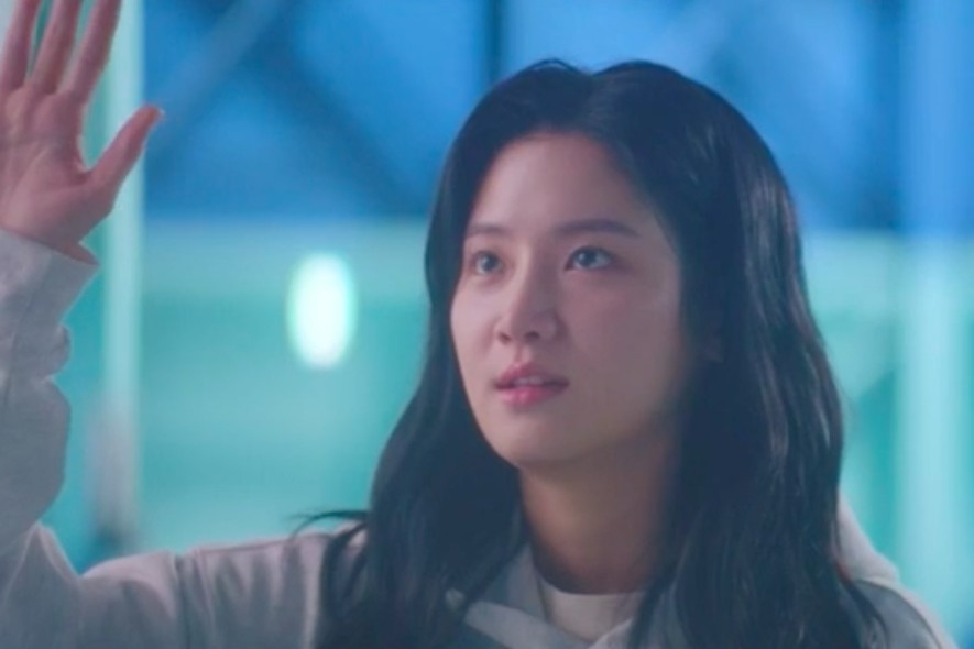 朴柱炫則飾演熱愛羽毛球的選手「朴太陽」