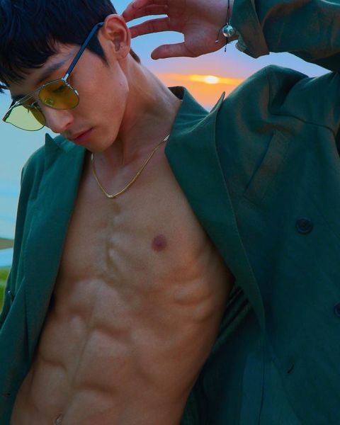 李洙赫健身後