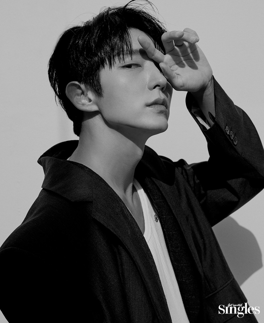 李準基時尚畫報公開