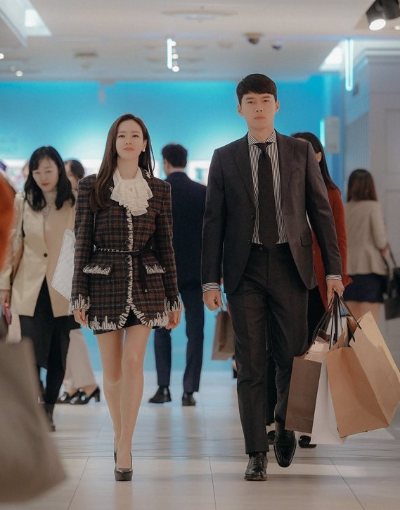 玄彬與孫藝真的愛情是《愛的迫降》最完美的續集