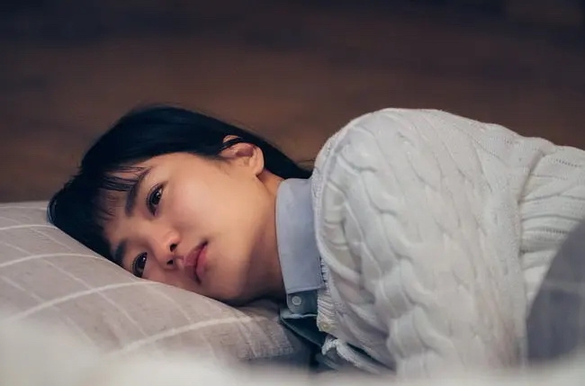 看點3：羅希度&白易辰互相支持和安慰的「被子擁抱」