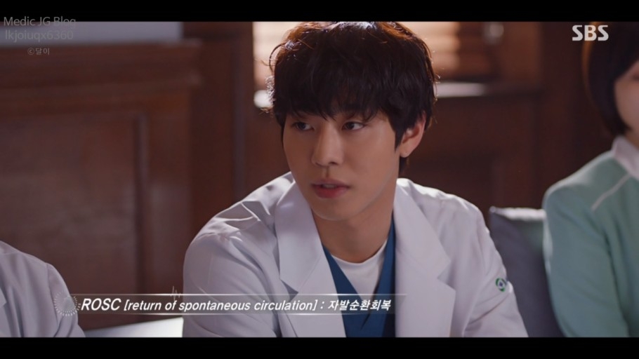 安孝燮在浪漫醫生金師傅2中飾演徐宇鎮