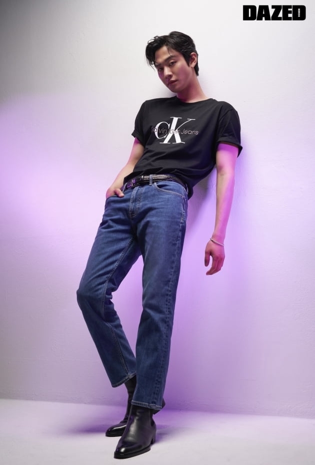 安孝燮時隔5年再次為《DAZED》拍攝畫報