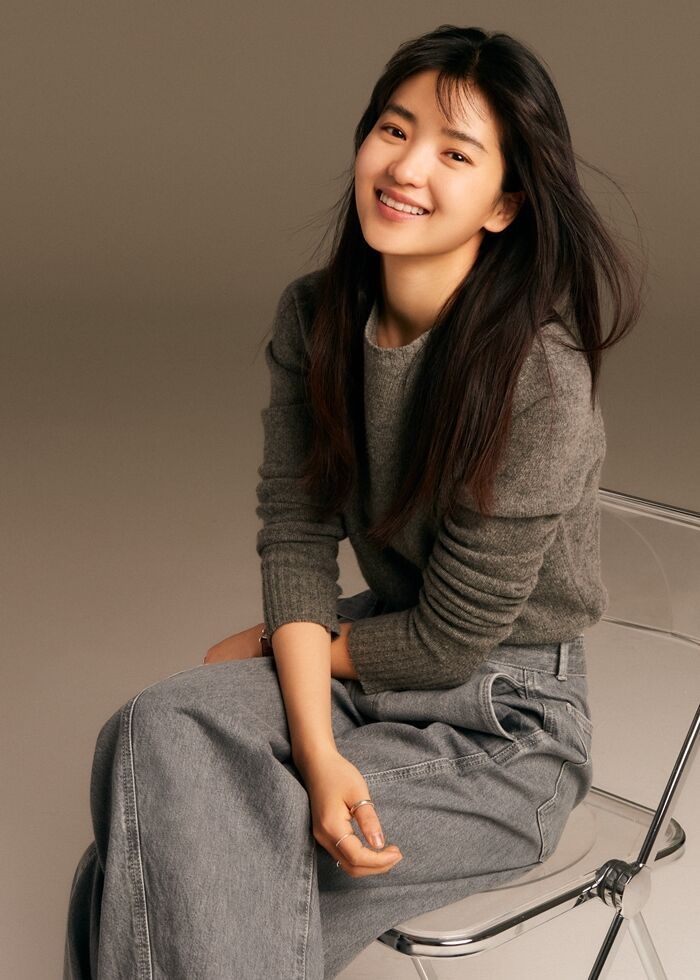 金泰梨因為「金白易辰」推論笑瘋