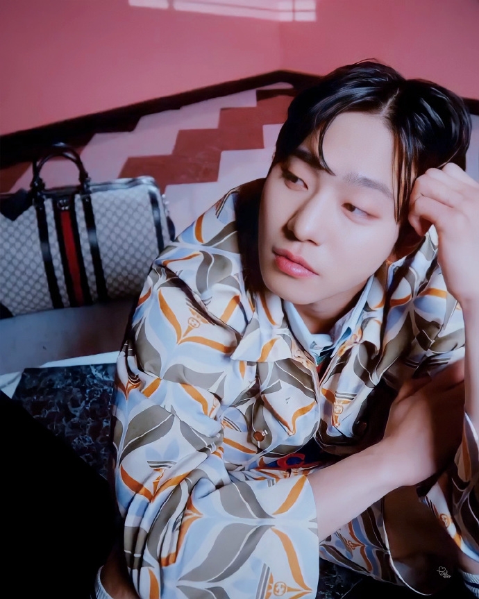 安孝燮《W Korea》時尚畫報公開