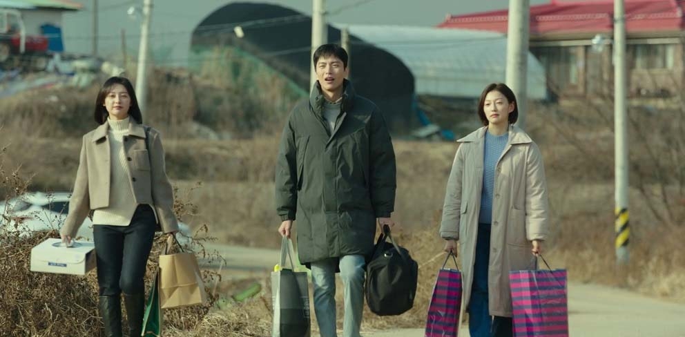 廉家三兄妹的人生充滿無法預測的波折