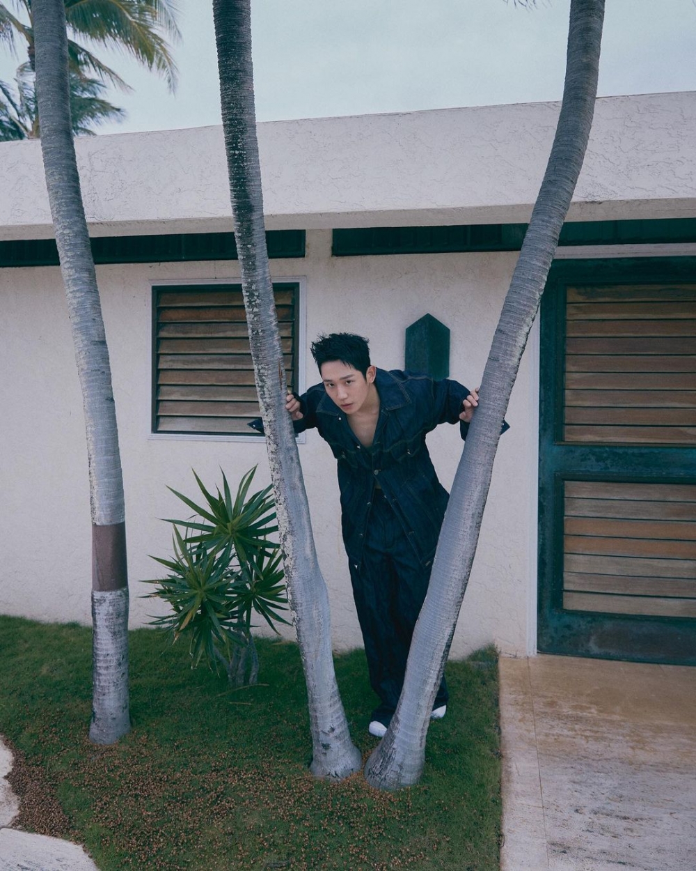 丁海寅《DAZED》時尚畫報公開