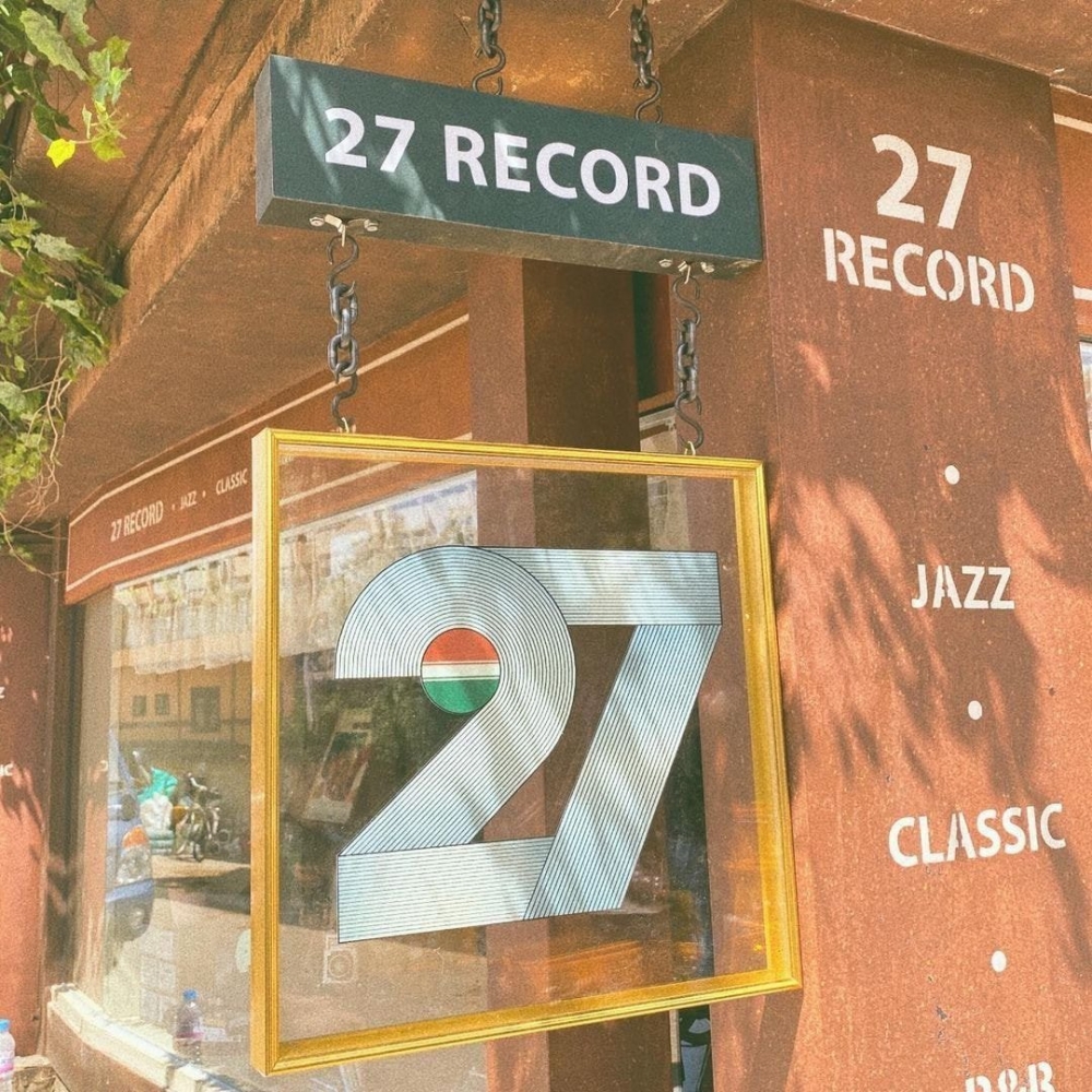 《在你的時間裡》唱片行拍攝地 「27 Record」