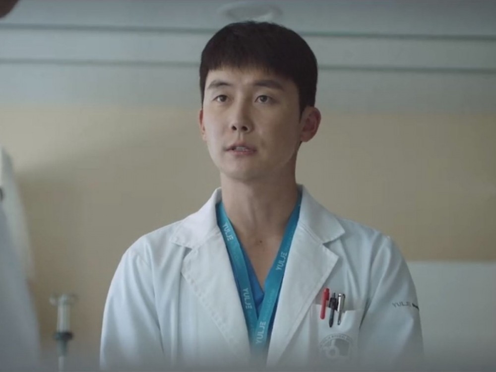 金準翰曾在《機智醫生生活》中飾演暖男醫生「安治弘」