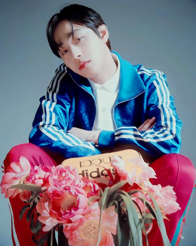 安孝燮《W Korea》時尚畫報公開