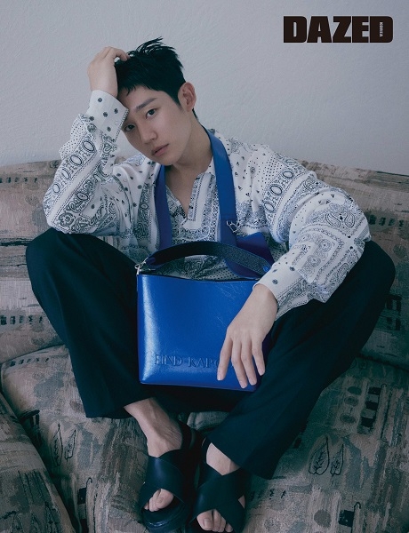 丁海寅《DAZED》時尚畫報公開