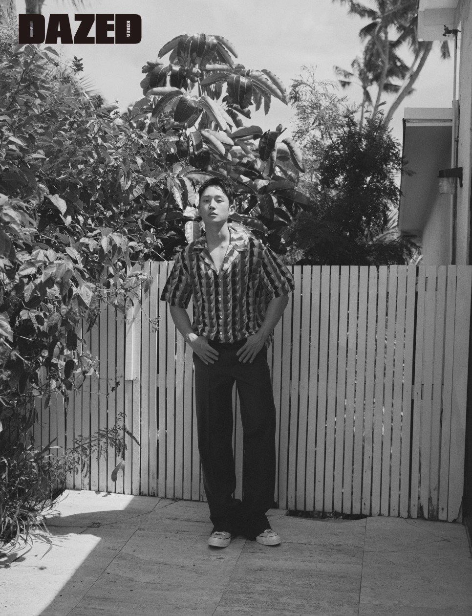 丁海寅《DAZED》時尚畫報公開