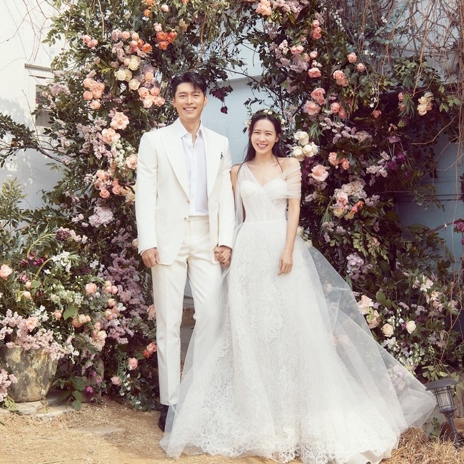 玄彬與孫藝真(孫藝珍)在3/31下午舉辦婚禮