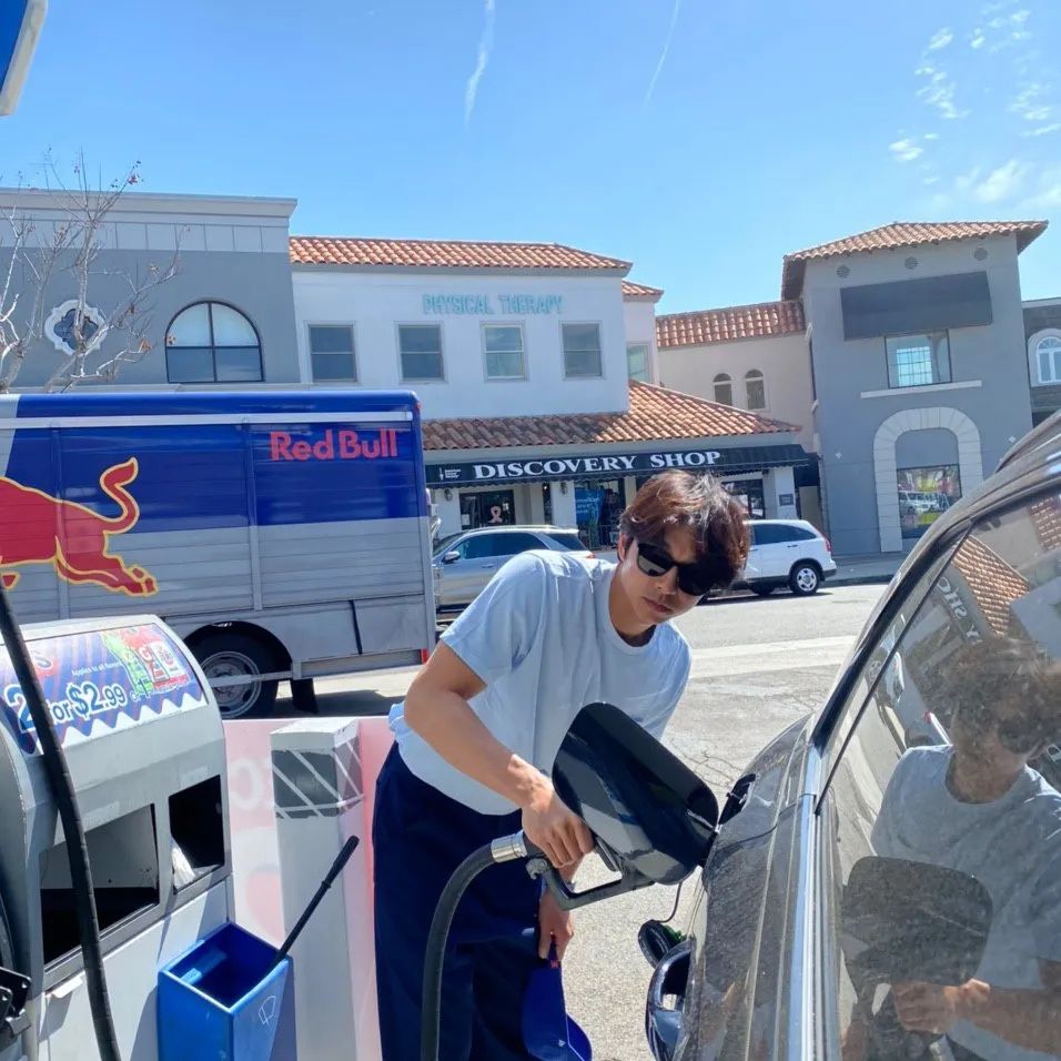 孔劉在IG非常有自己的風格