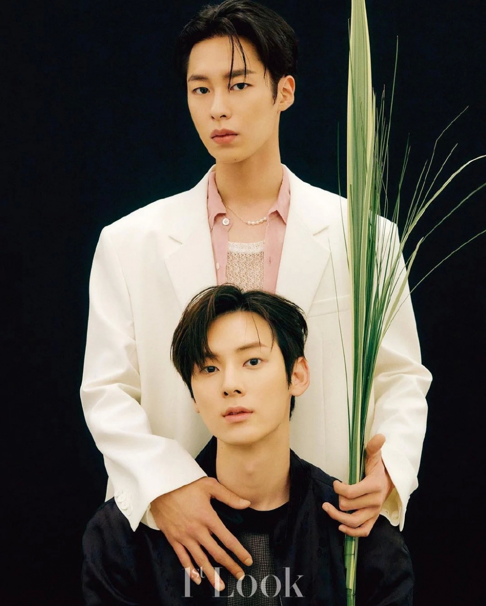 黃旼炫大讚其他3位演員很帥