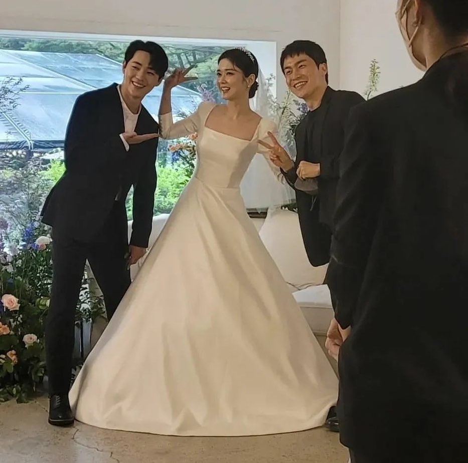 張娜拉婚禮現場 許多藝人都到場祝福