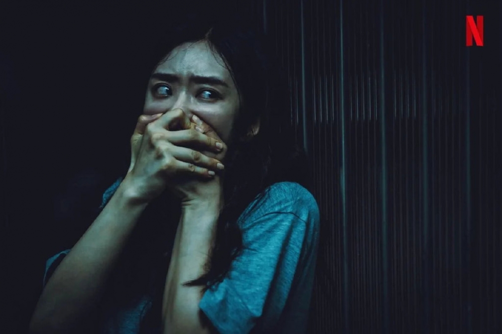 李主儐在《紙房子:韓國篇》中飾演「尹美善」