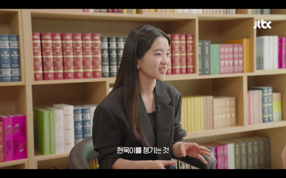 金泰梨：「我這個年紀能做的，像是能照顧顯旭、請他吃牛肉。」