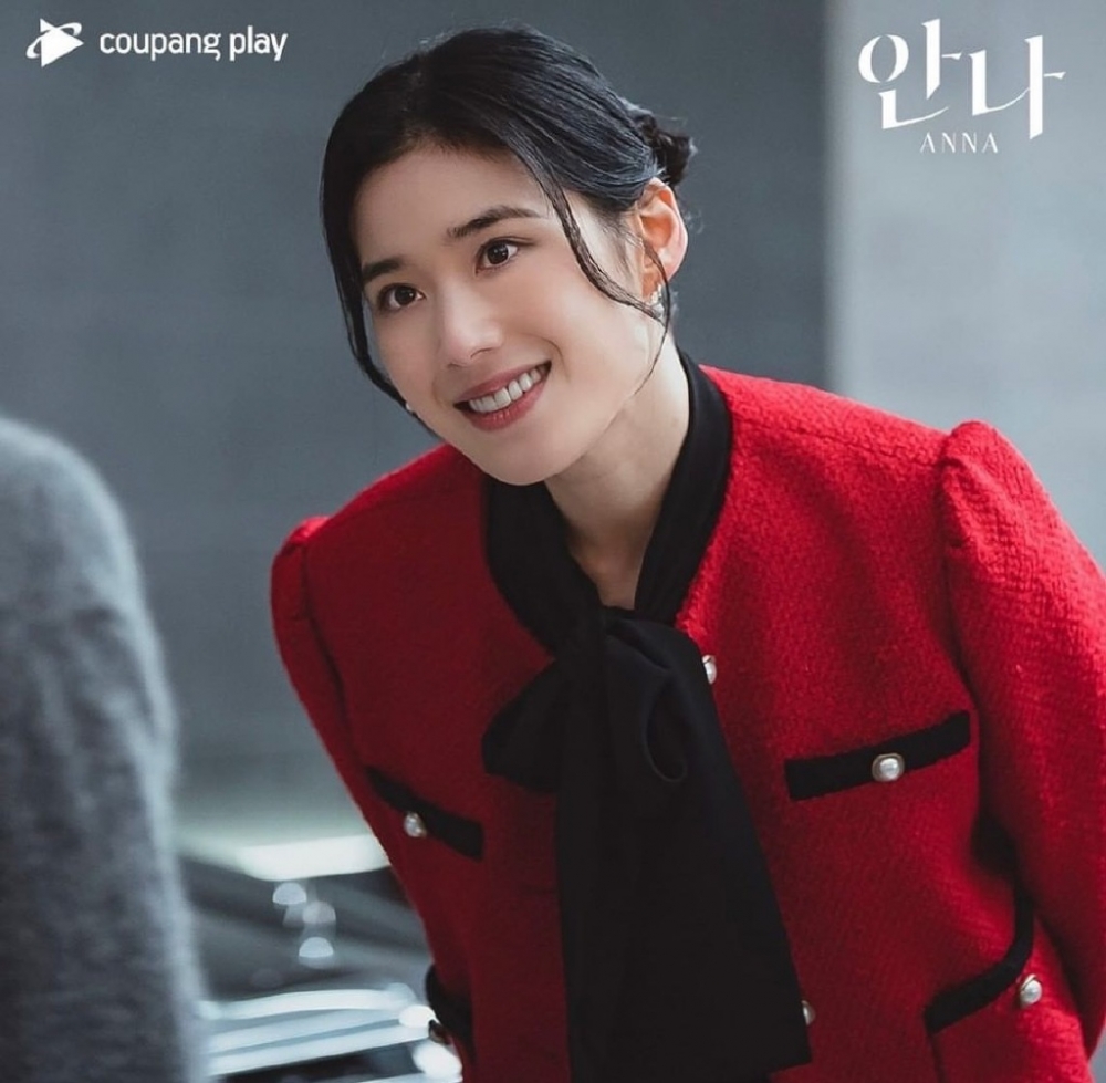鄭恩彩《安娜》劇照公開