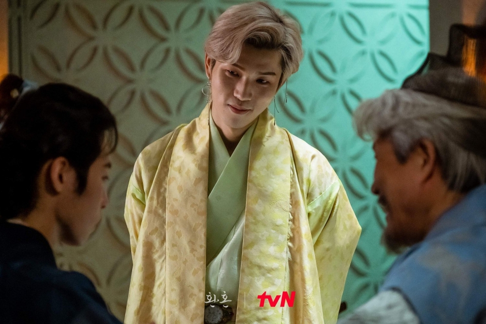 劉仁秀飾演大護國最大企業繼承者「朴當久」