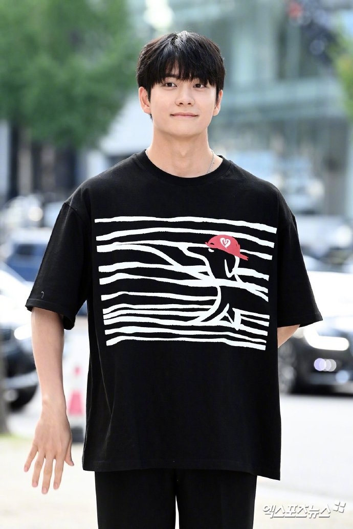 《非常律師禹英禑》殺青宴 姜泰伍