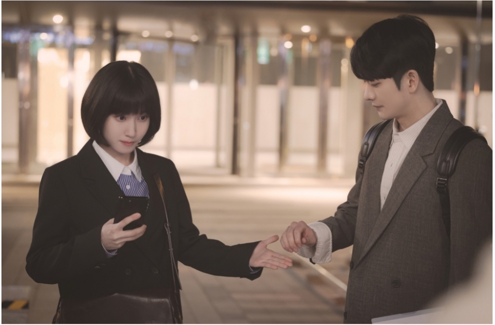 英禑與濬浩之間終於有了突破性的發展