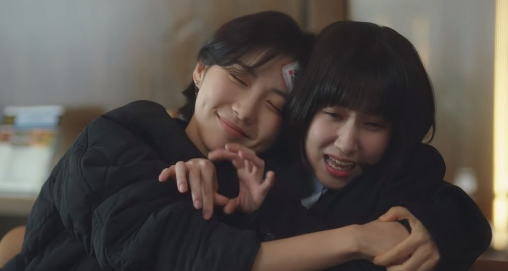 朱玄英飾演的董格拉米(圓圓)是禹英禑(朴恩斌 飾)的閨蜜兼社交導師