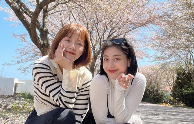 金世正與志效曾一起去旅行