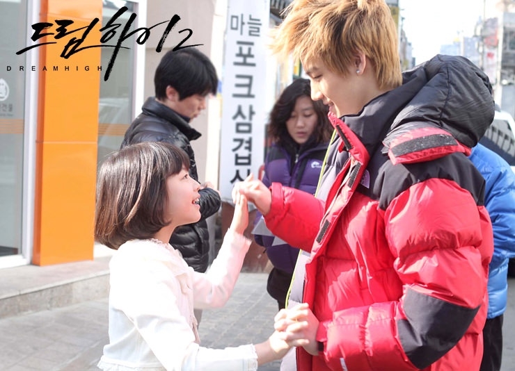 《Dream High 2》盧正義飾演姜素拉妹妹