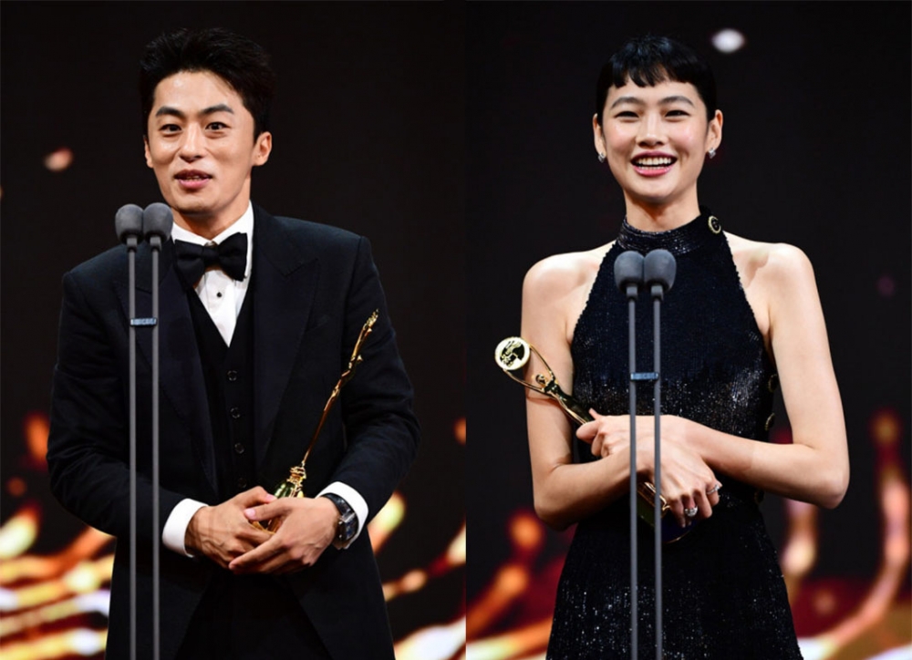 最佳男子/女子新人賞：具教煥 《D.P. 逃兵追緝令》、鄭好娟 《魷魚遊戲》