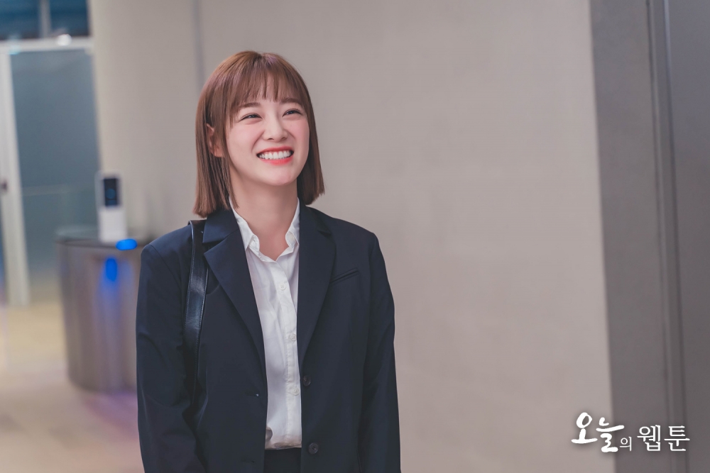 金世正飾演「溫心」