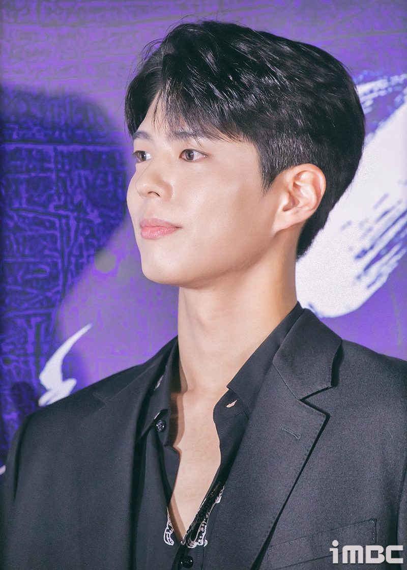 朴寶劍顏值近況引發熱議