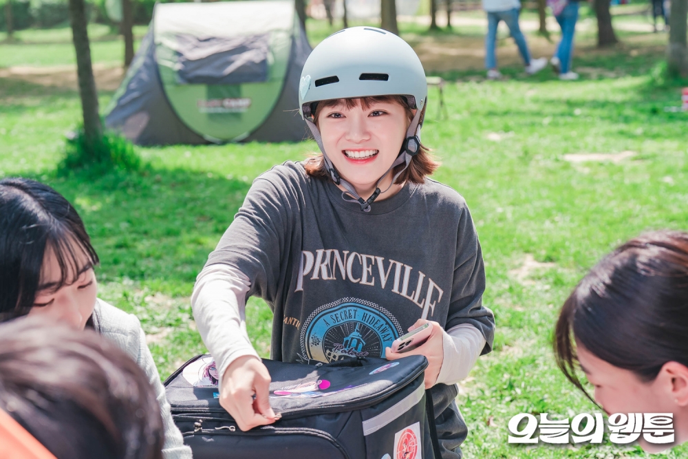 金世正飾演「溫心」