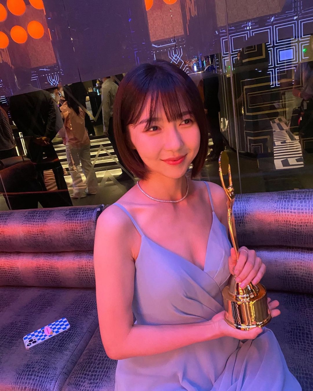 朱玄英於《青龍系列大賞》上獲得新人獎